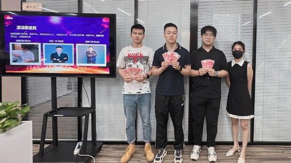 60ba4b1c7e43ac5a01d8524260e86e8